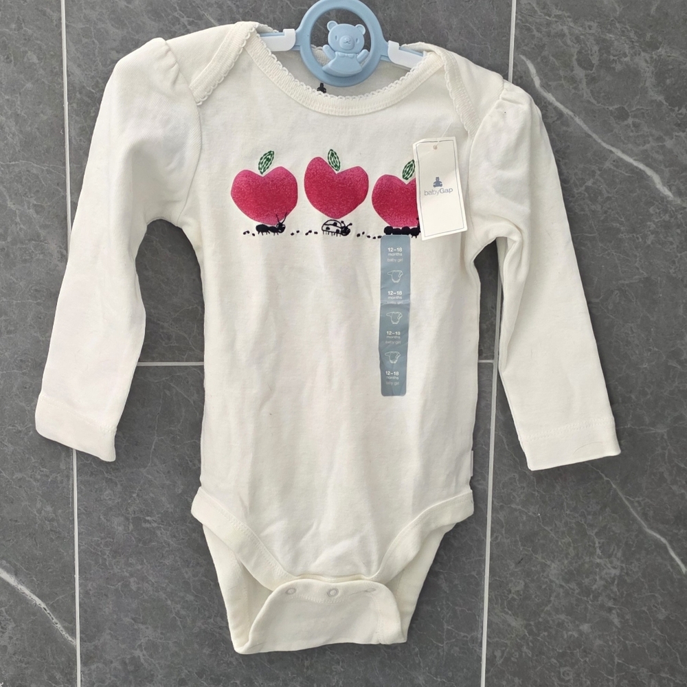 NWT New With Tags Baby GAP Girl's White Apple Ant Long Sleeve 12-18 Months